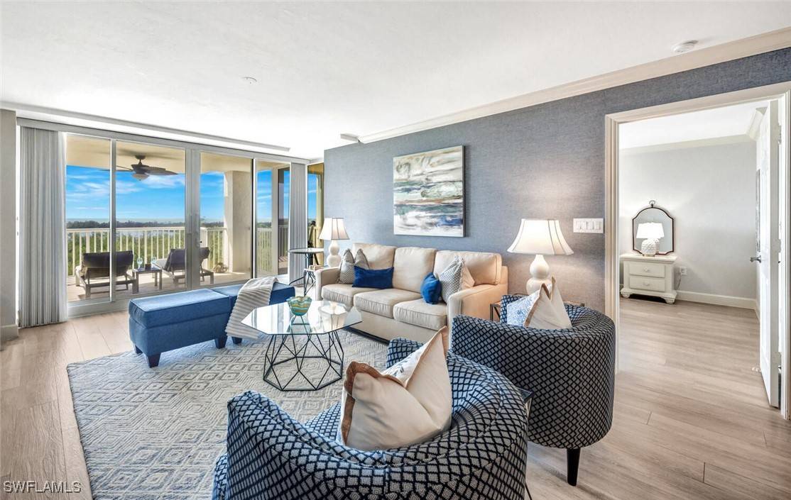 Naples, FL 34108,6849 Grenadier BLVD #503