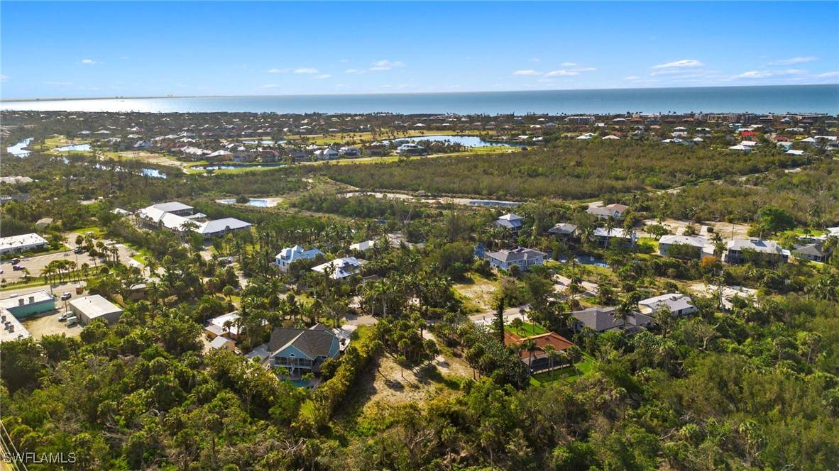 Sanibel, FL 33957,1746 Windward WAY