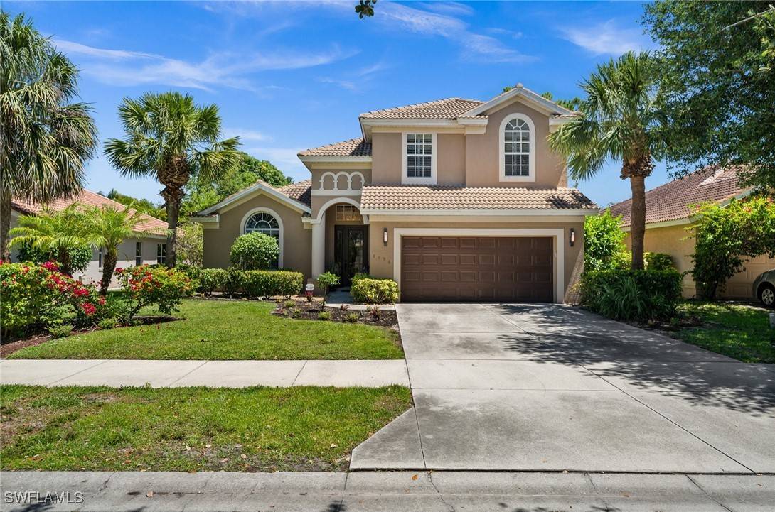 Naples, FL 34109,6996 Burnt Sienna CIR