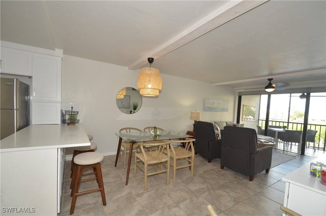 Naples, FL 34108,271 Southbay DR #235