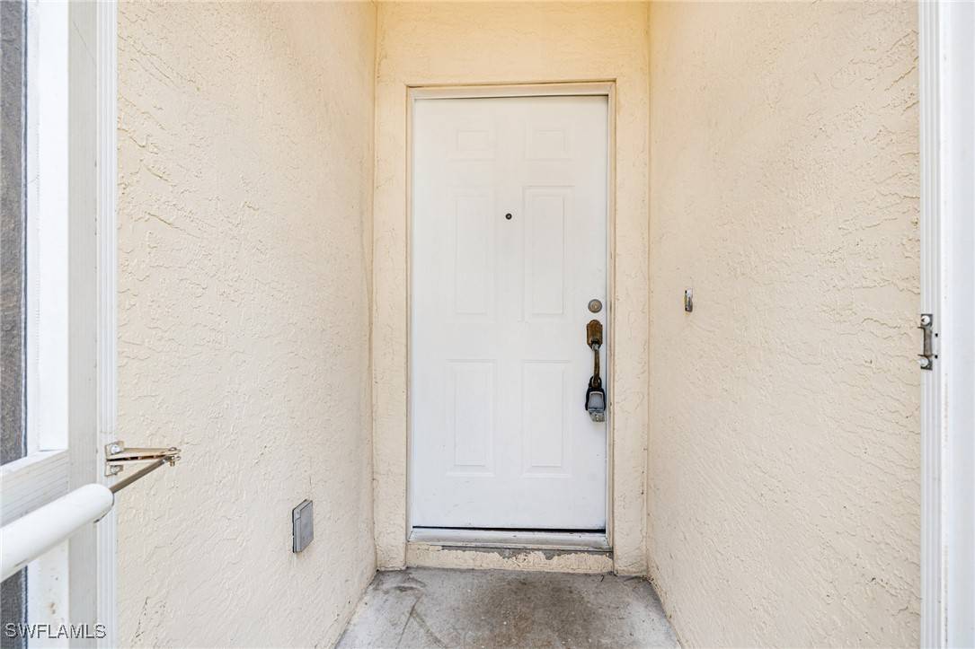 Naples, FL 34120,2910 39th AVE NE
