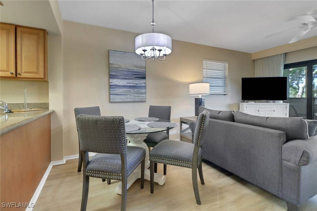 Naples, FL 34103,600 Neapolitan WAY #345