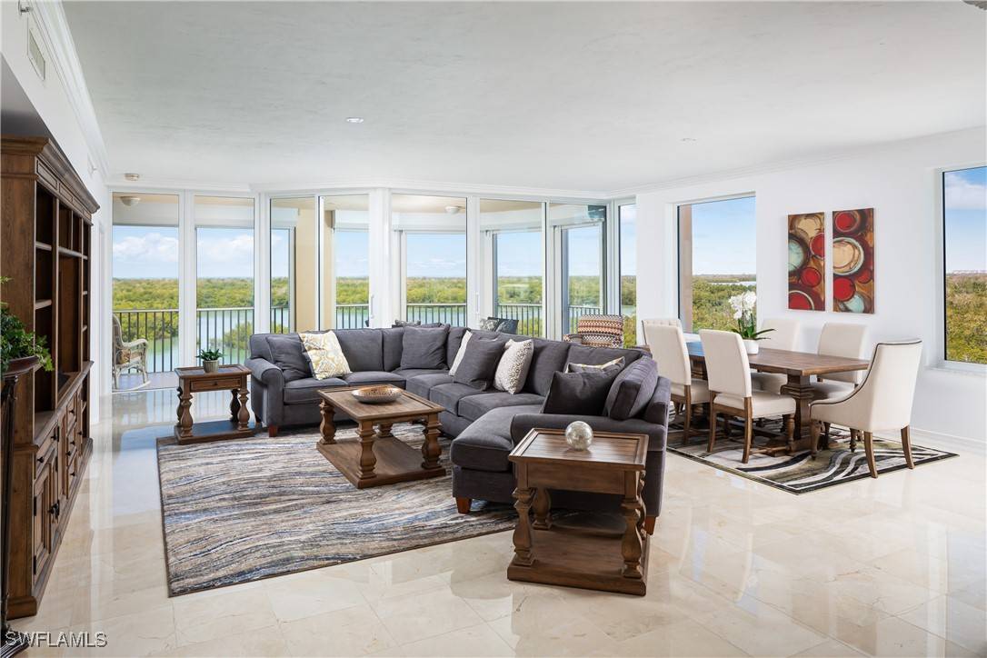Naples, FL 34110,445 Dockside DR #A504