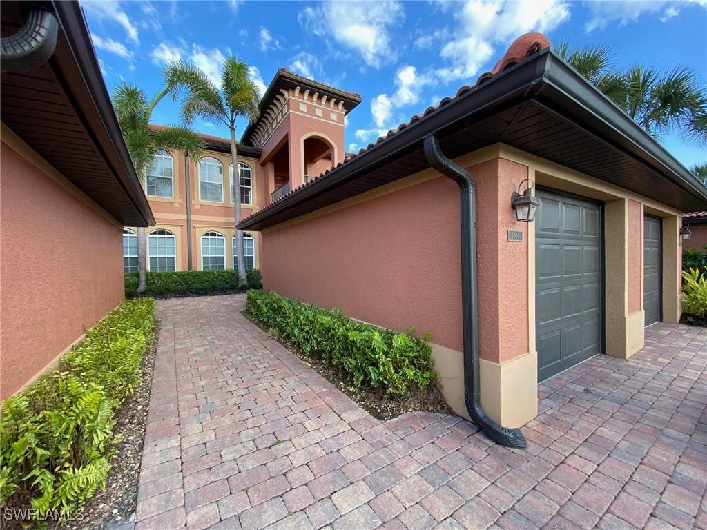 Naples, FL 34119,10036 Heather LN #1304