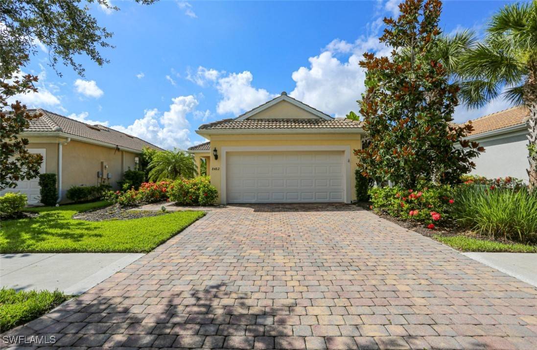 Naples, FL 34114,8482 Karina CT