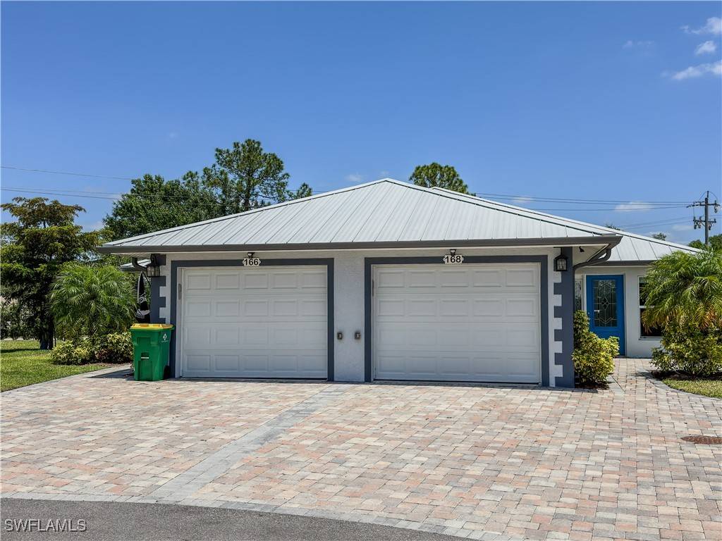 Labelle, FL 33935,168 Village CIR #9