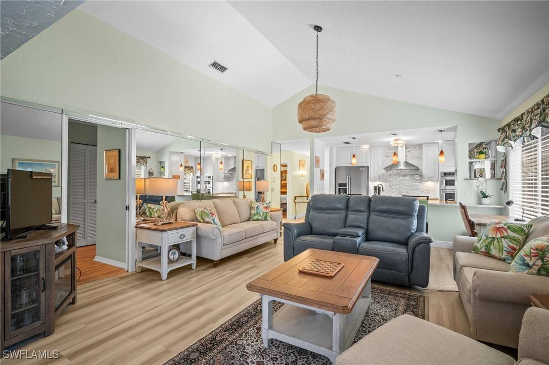 Estero, FL 33928,22180 Sundancer CT #501