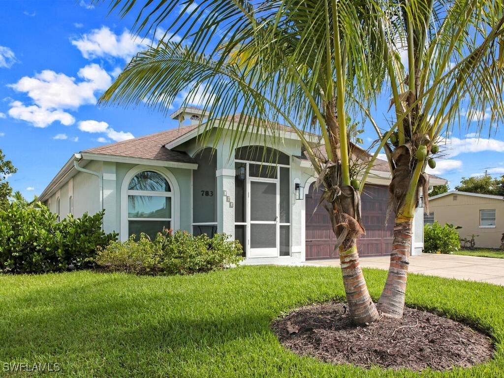 Naples, FL 34108,783 92nd AVE N