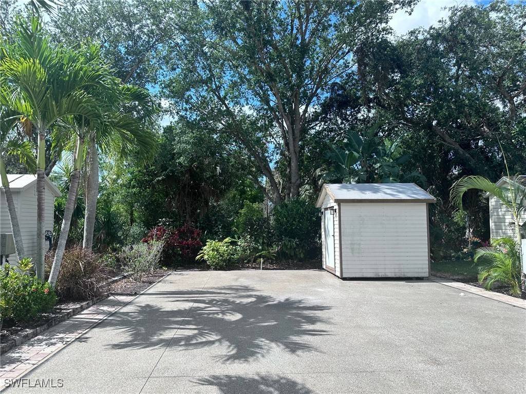 Naples, FL 34114,1602 Diamond Lake CIR N