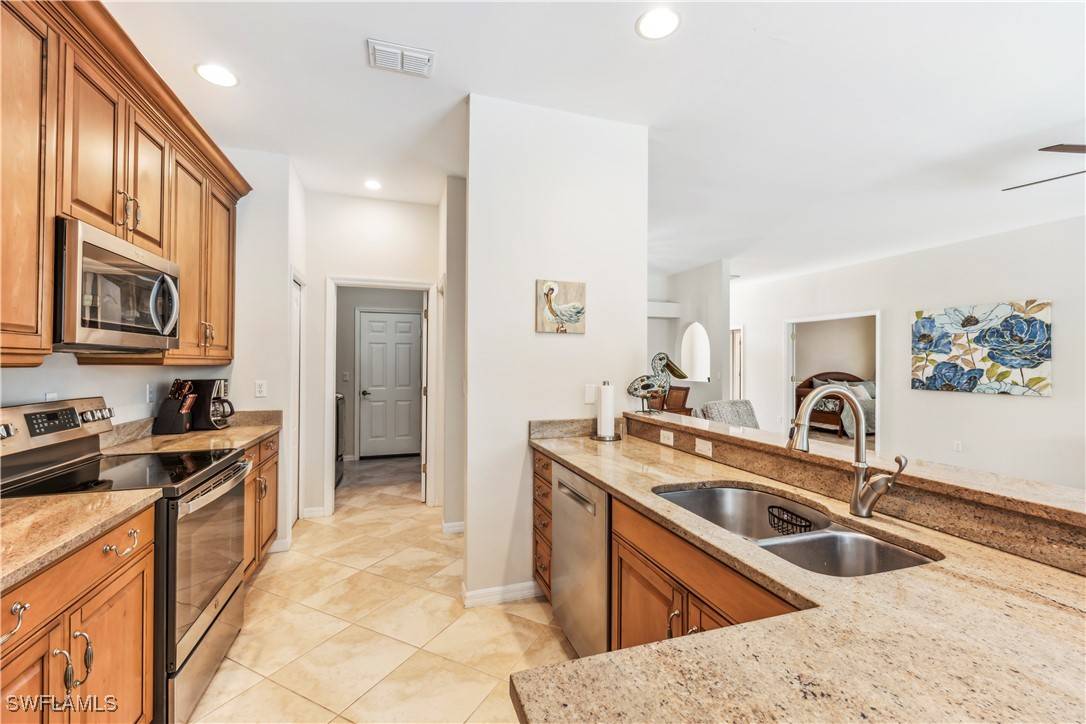 Bonita Springs, FL 34135,25530 Springtide CT