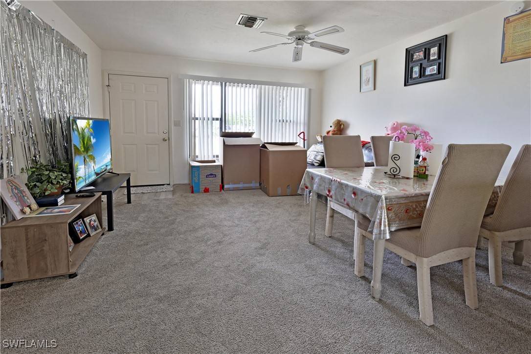 Fort Myers, FL 33967,7494/7496 Carrier RD