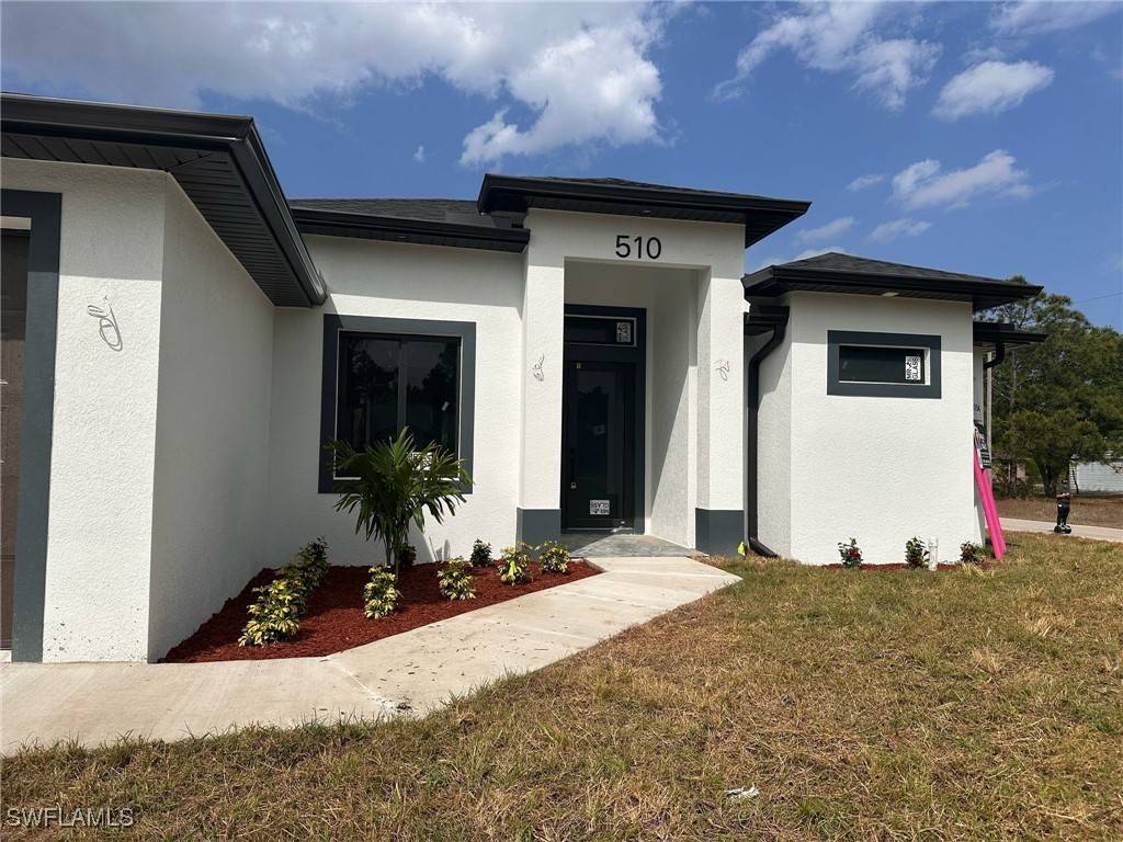 Lehigh Acres, FL 33974,510 Bronx Ave