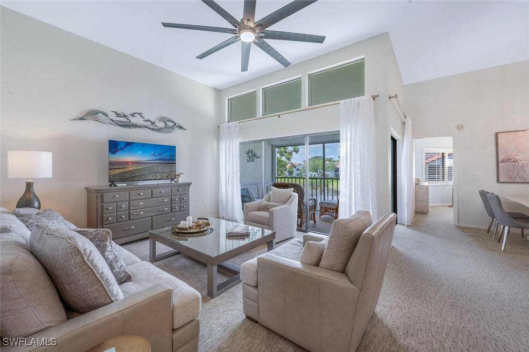 Naples, FL 34108,559 Beachwalk CIR #U202