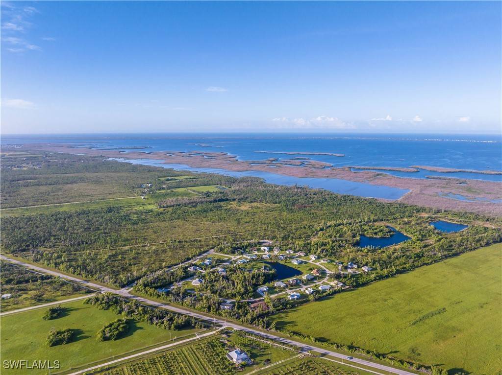 Other, FL 33956,4403 Lake Heather CIR
