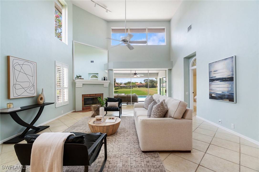 Naples, FL 34119,10334 Quail Crown DR