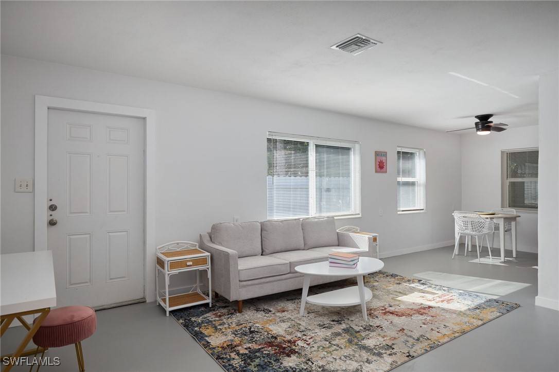 Fort Myers, FL 33916,2668-2674 Michigan AVE