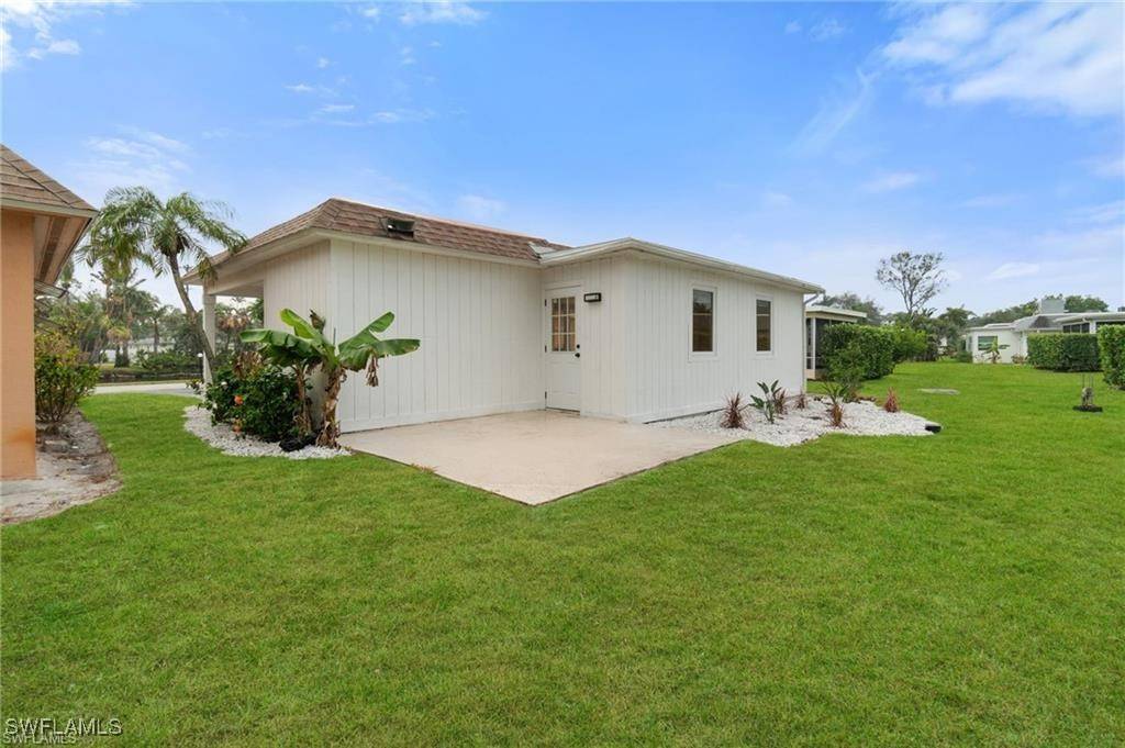 Naples, FL 34112,3 Kings RD #A7
