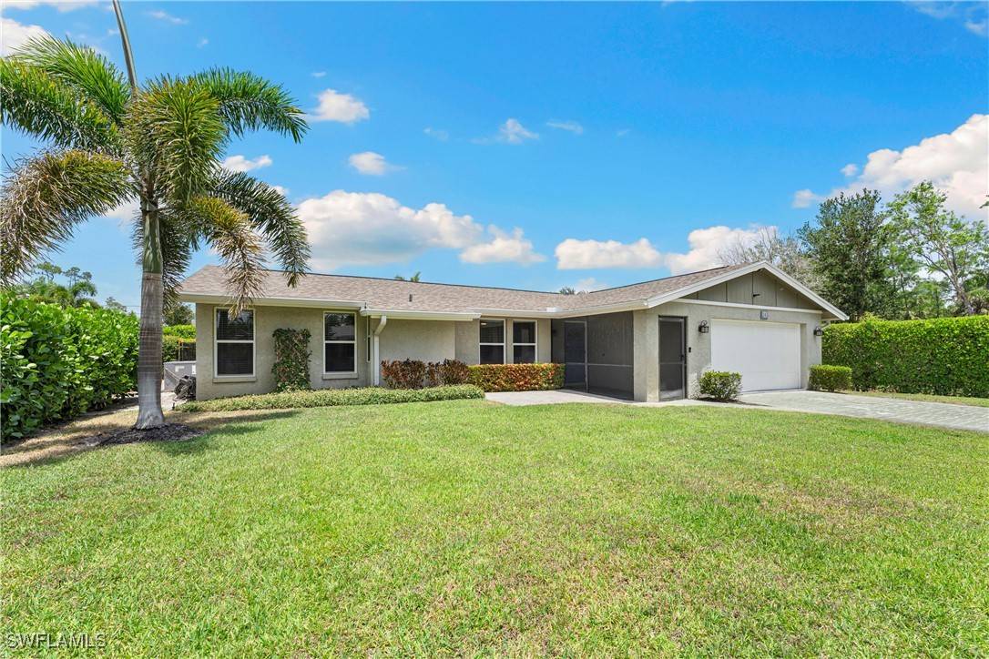 Naples, FL 34110,243 Willowick DR