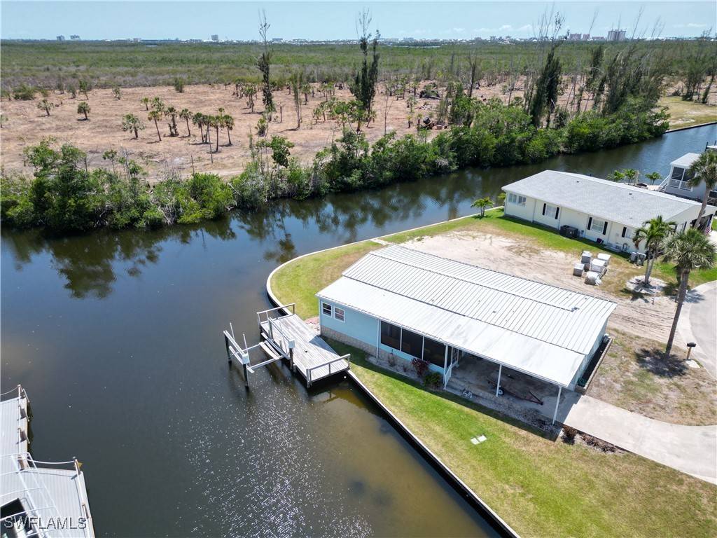 Fort Myers Beach, FL 33931,17931 Peppard DR