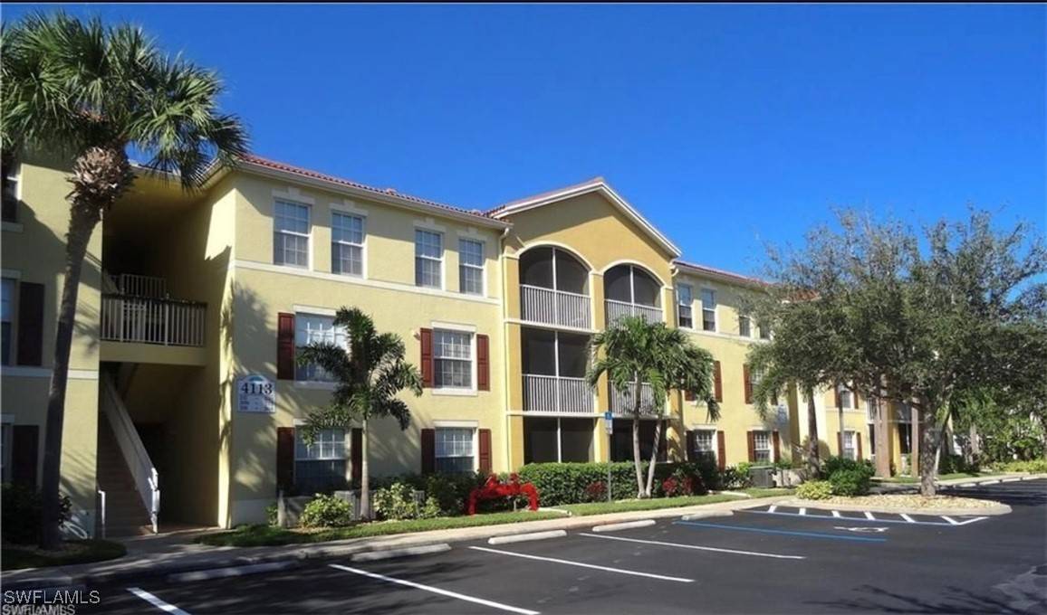 Fort Myers, FL 33901,4113 Residence DR #223