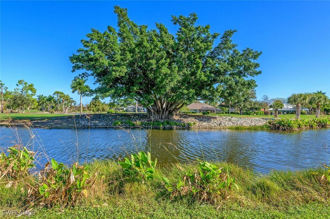 Naples, FL 34113,239 Torrey Pines PT