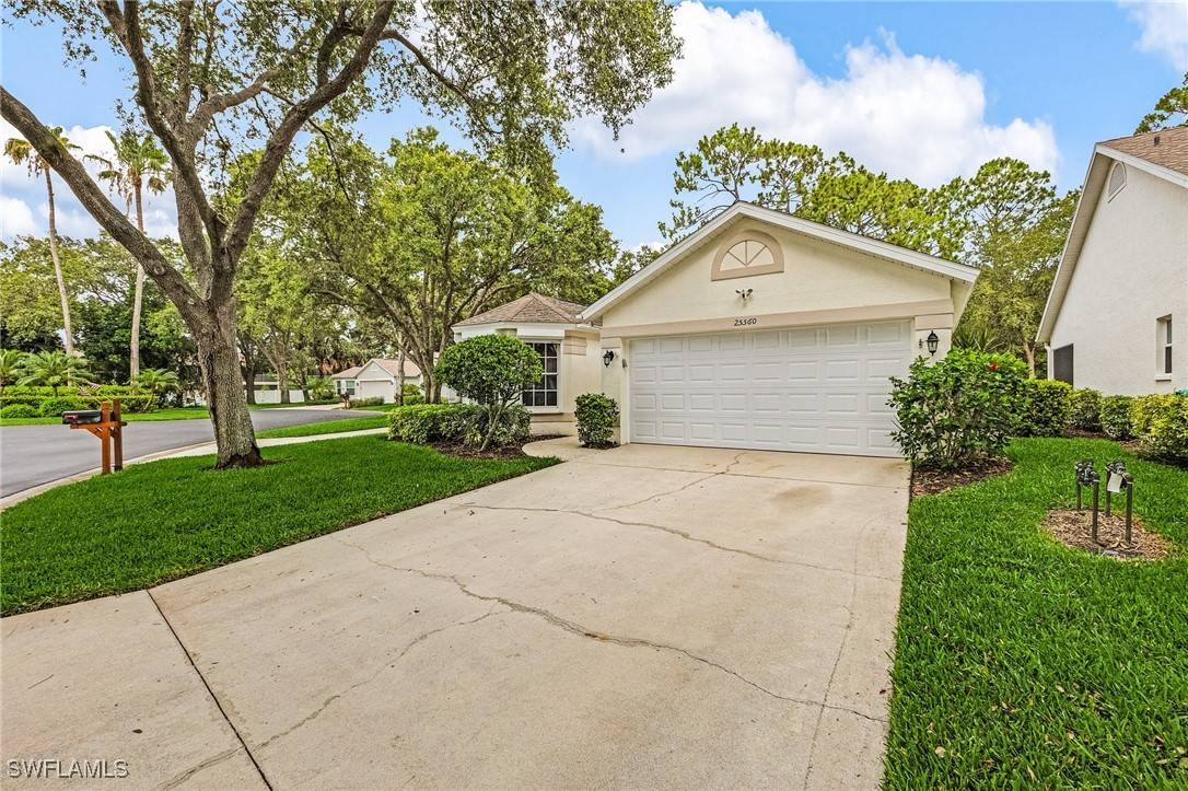Bonita Springs, FL 34135,25560 Fairway Dunes CT