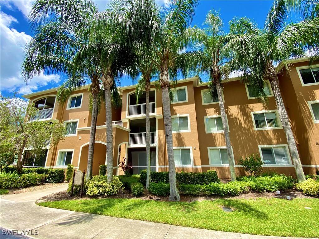 Naples, FL 34112,1840 Florida Club CIR #5204