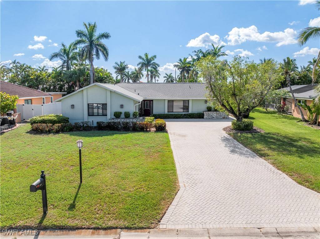 Fort Myers, FL 33919,5240 Fairfield DR