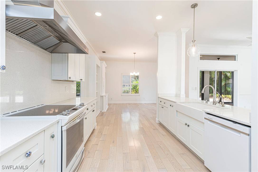 Naples, FL 34109,7106 Lone Oak BLVD