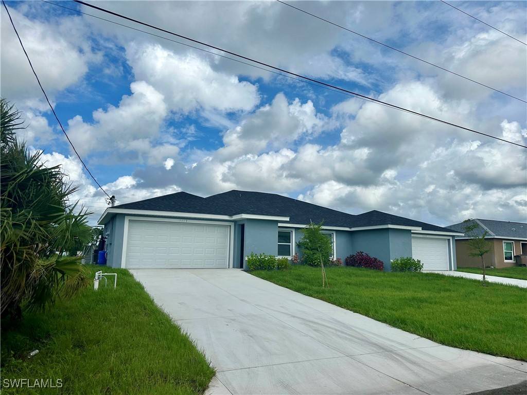 Lehigh Acres, FL 33973,1113-1115 Gordon AVE S