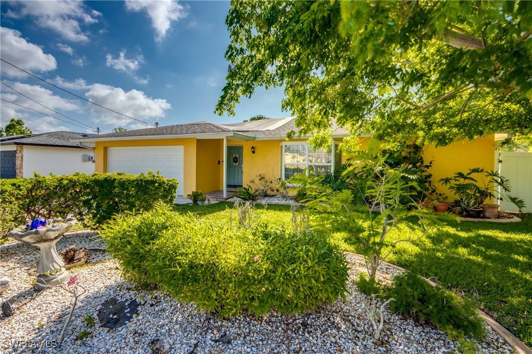 North Fort Myers, FL 33903,5905 Untermeyer CT