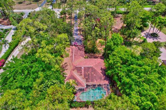 Naples, FL 34116,5251 BOXWOOD WAY