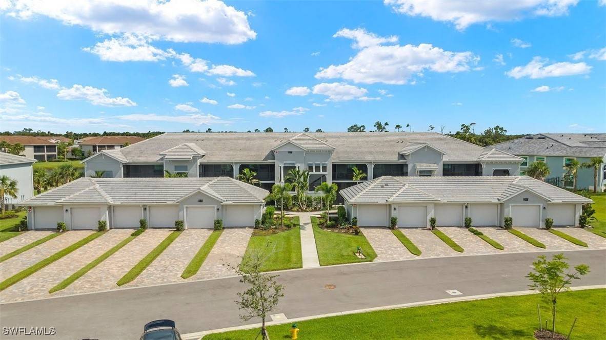 Ave Maria, FL 34142,5416 Double Eagle Circle #2327