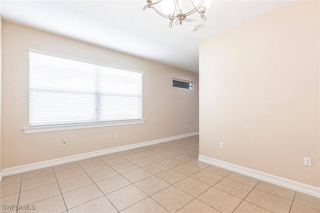 Fort Myers, FL 33916,3905 Dunnster CT