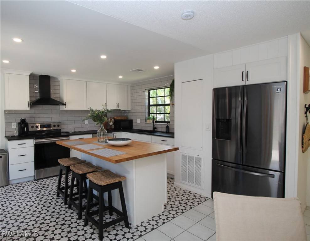 Bonita Springs, FL 34134,3799 Quails WALK
