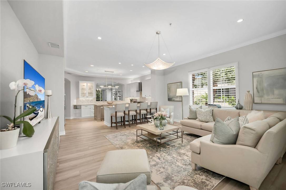 Naples, FL 34109,2839 Tiburon BLVD E #102
