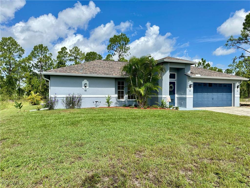 Lehigh Acres, FL 33974,352 Paisley AVE