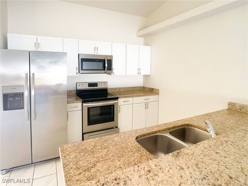 Cape Coral, FL 33991,2007 Chiquita BLVD S
