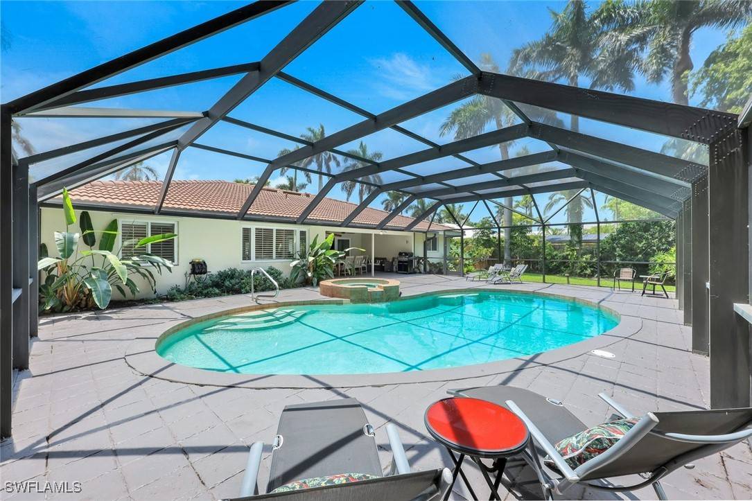 Naples, FL 34103,725 Old Trail DR