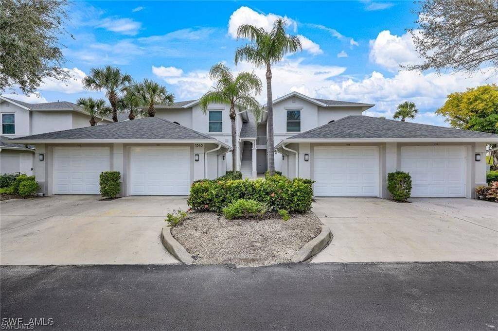 Naples, FL 34110,1345 Charleston Square DR #5-102