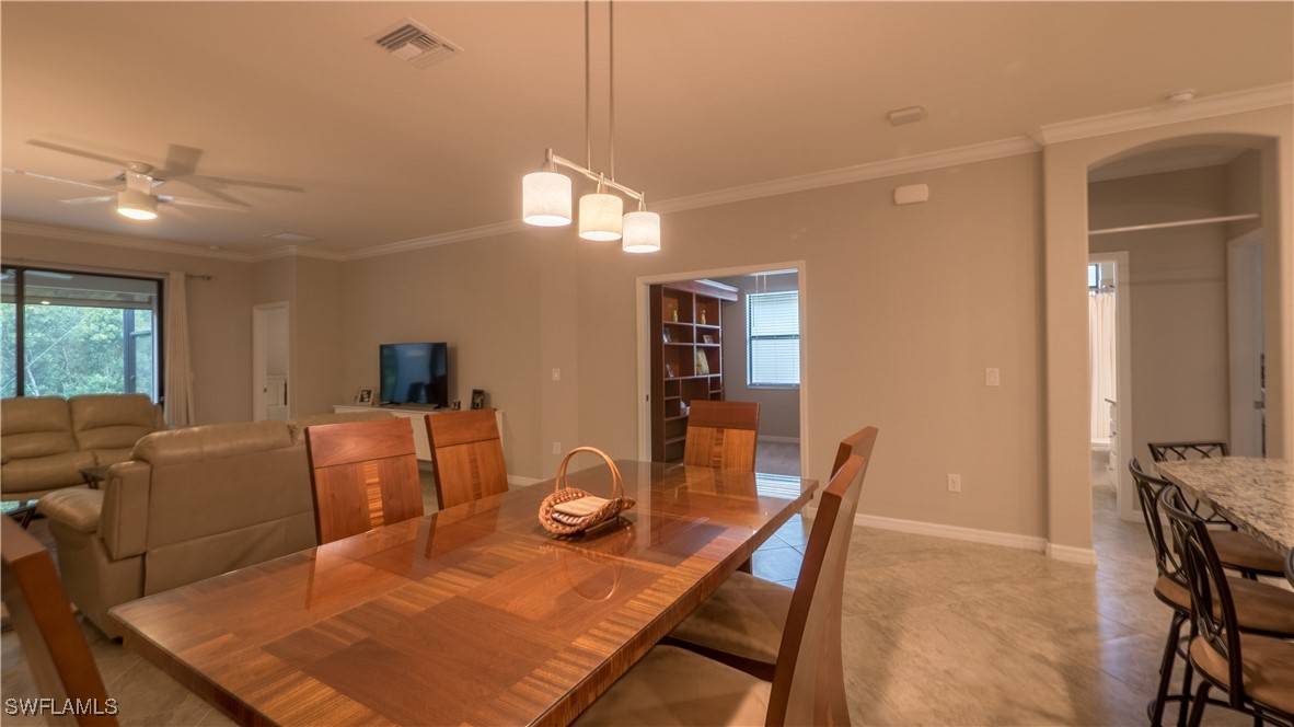 Naples, FL 34120,9076 Glenforest DR