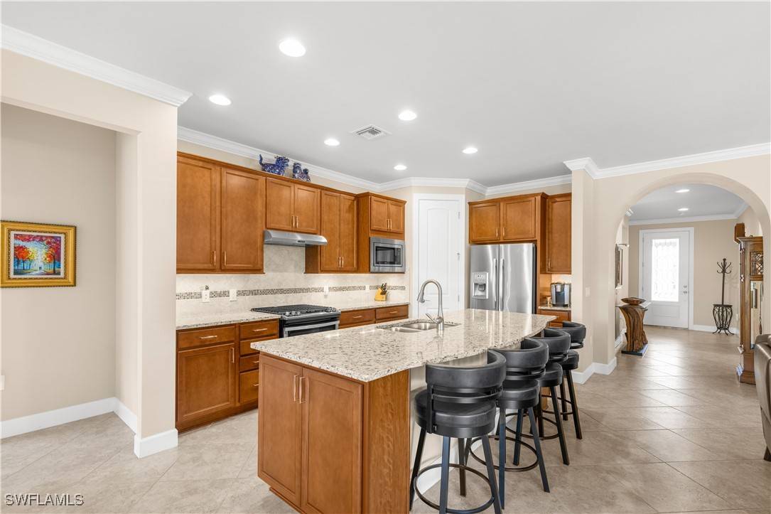 Naples, FL 34114,7445 Winding Cypress DR