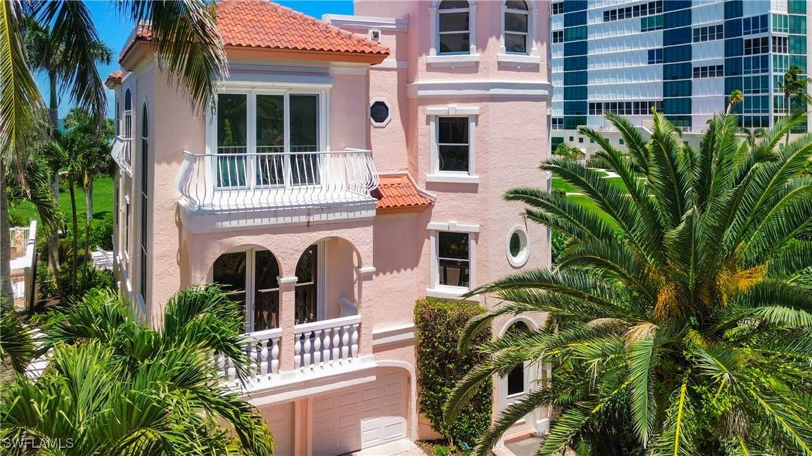 Naples, FL 34103,21 Casa Mar LN #21
