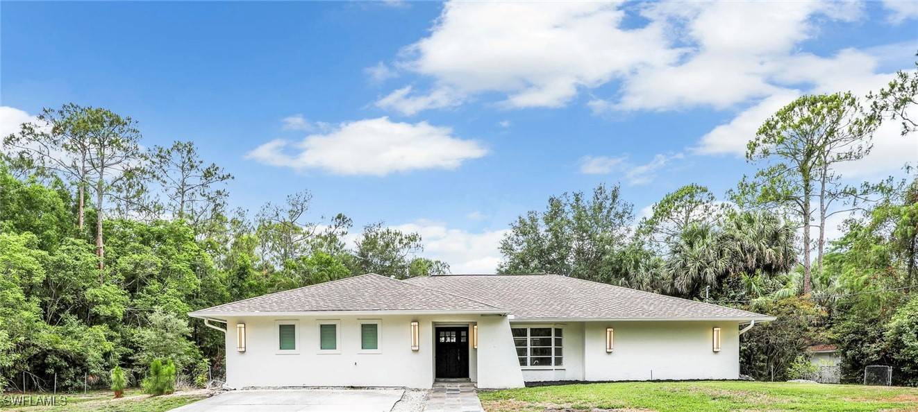 Naples, FL 34119,5810 Golden Oaks LN