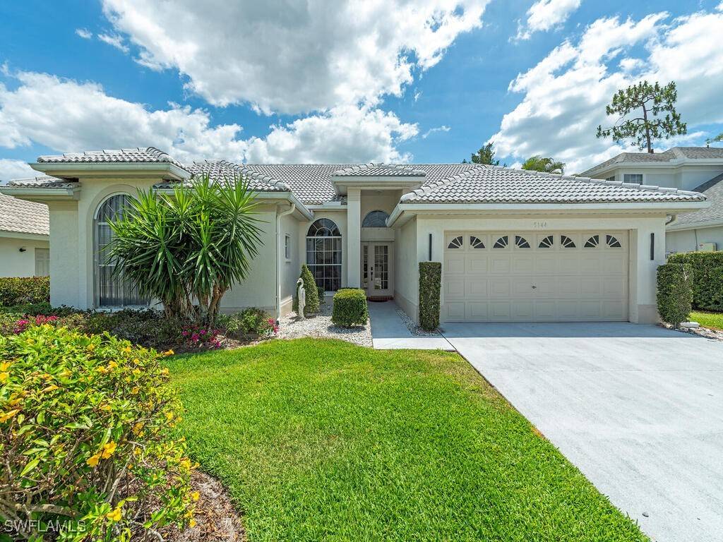 Naples, FL 34112,5144 Lochwood CT