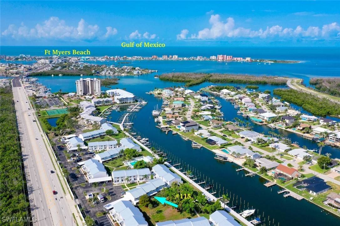 Fort Myers Beach, FL 33931,18038 San Carlos BLVD #115