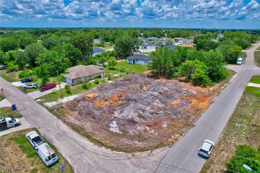Lehigh Acres, FL 33974,451 Rathburn ST