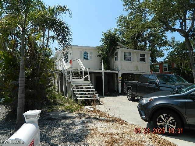 Fort Myers Beach, FL 33931,166-168 Coconut DR