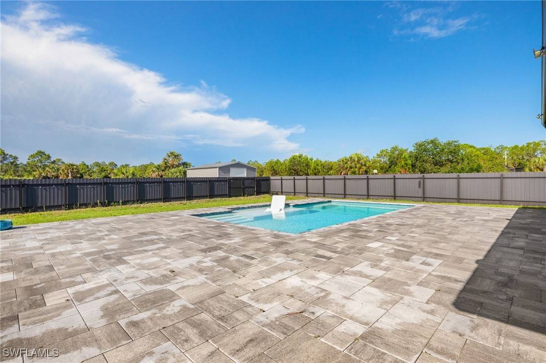 Naples, FL 34120,2552 70th AVE NE