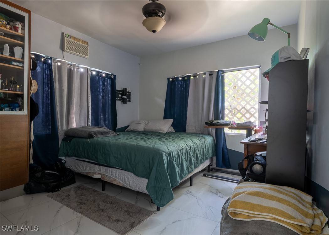 Miami, FL 33127,243 NW 43 ST NW
